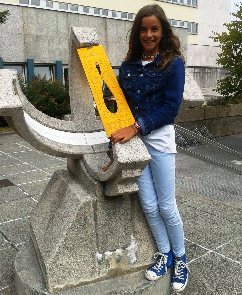 Alumna del colegio en Esmaltat